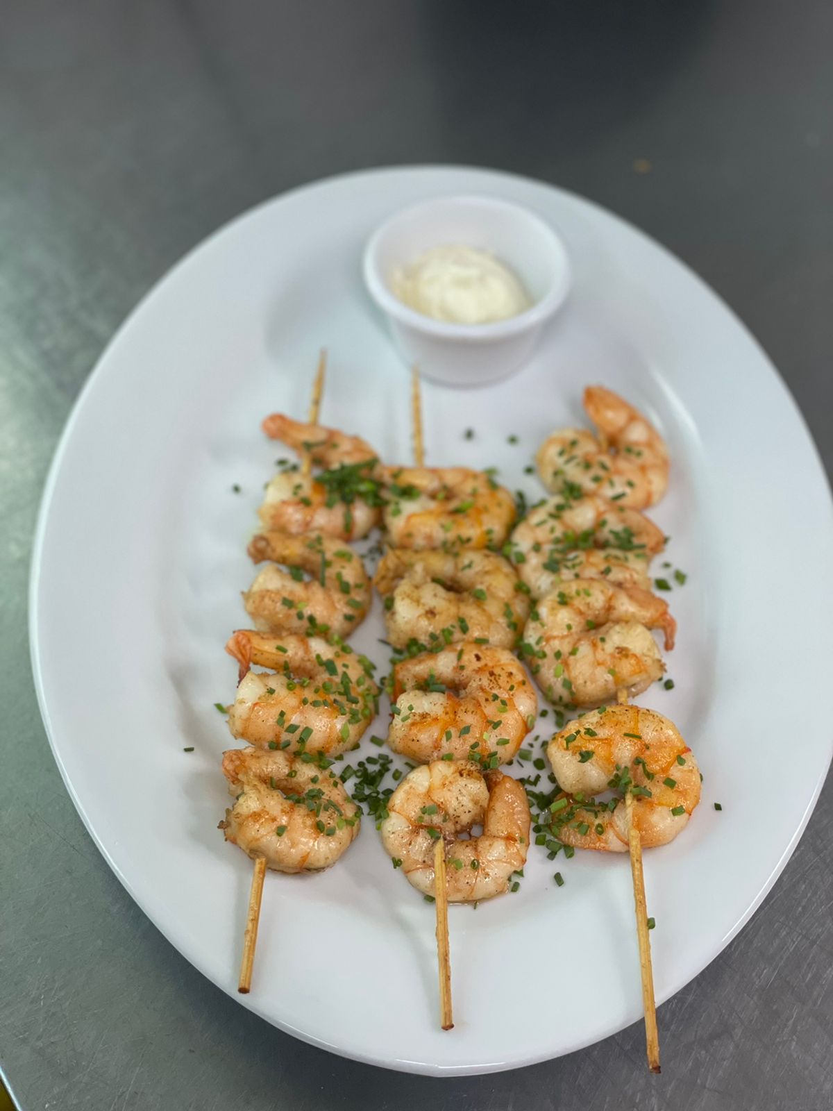 Imagen de Brochetas de Camarones Ecuatorianos